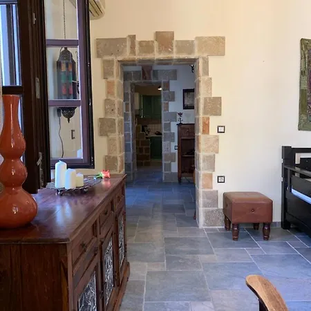 Butterfly Rhodes Old Town House Будинок відпочинку Rhodes City