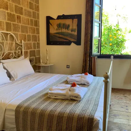 Будинок відпочинку Butterfly Rhodes Old Town House Rhodes City