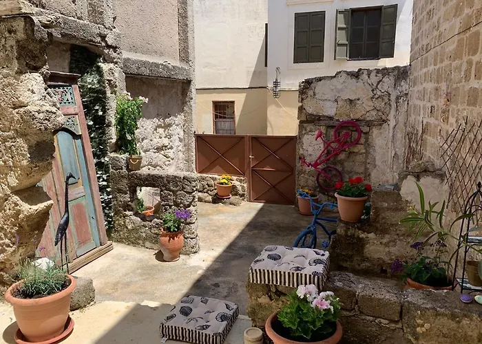 Butterfly Rhodes Old Town House Hébergement de vacances Rhodes City